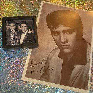 ELVIS PRESLEY FANCLUB 1956 RP AND Johnny Cash Rare Photo with Elvis !!